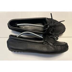 Minnetonka Shoe Womens 9 Moccasin Black Leather Slip On Moc Toe Comfort Low Top
